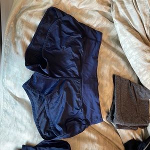 LULULEMON run crop shorts